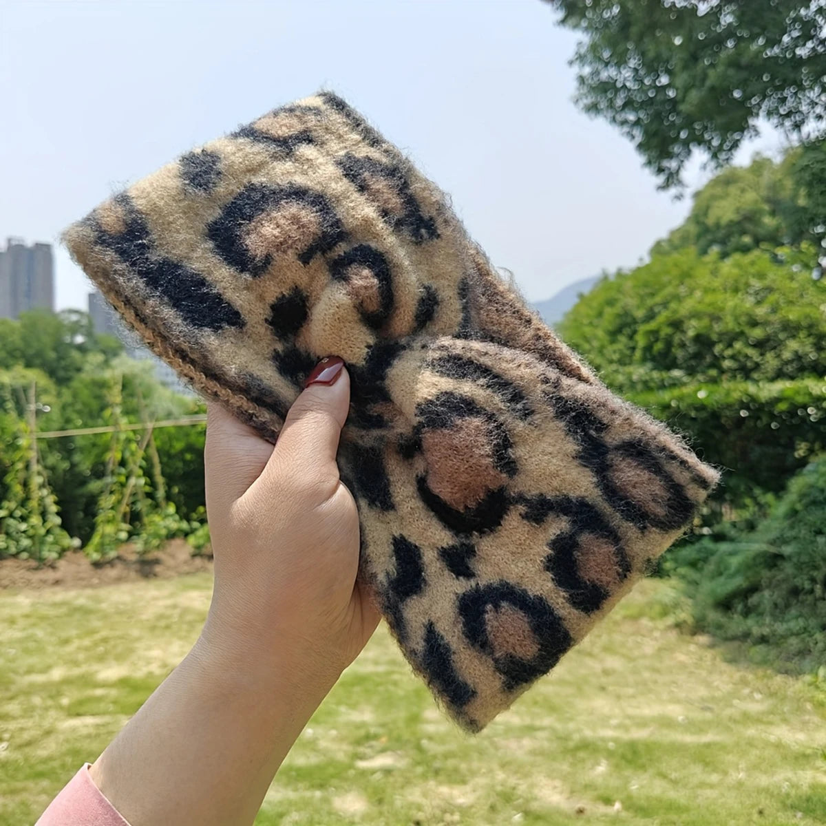 1PC Elegant Retro Leopard Print Headband - Women's Thick Hairband Suitable for Fitness, Outdoor & Holiday Gift, Sports Accessory